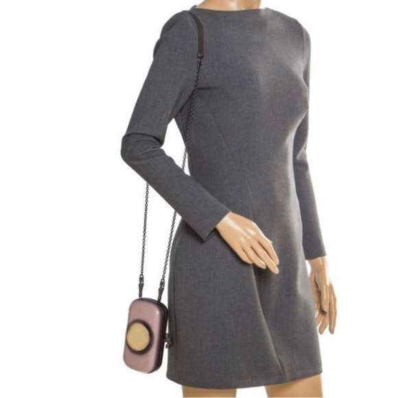 PreLoved Bottega Veneta Black/Light Beige Leather Sphere Palazzo Knot Clutch. - Picture 5 of 7